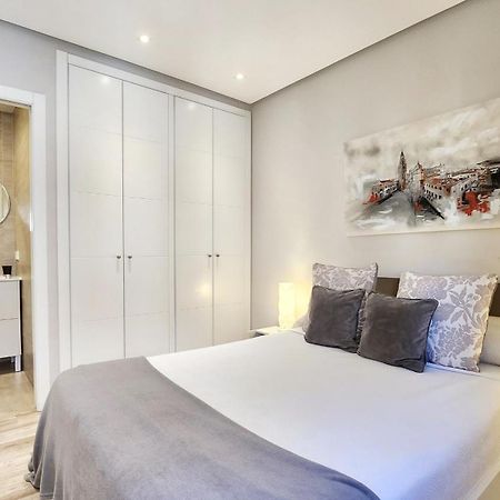 Cervantes Apartamentos Toledo Esterno foto