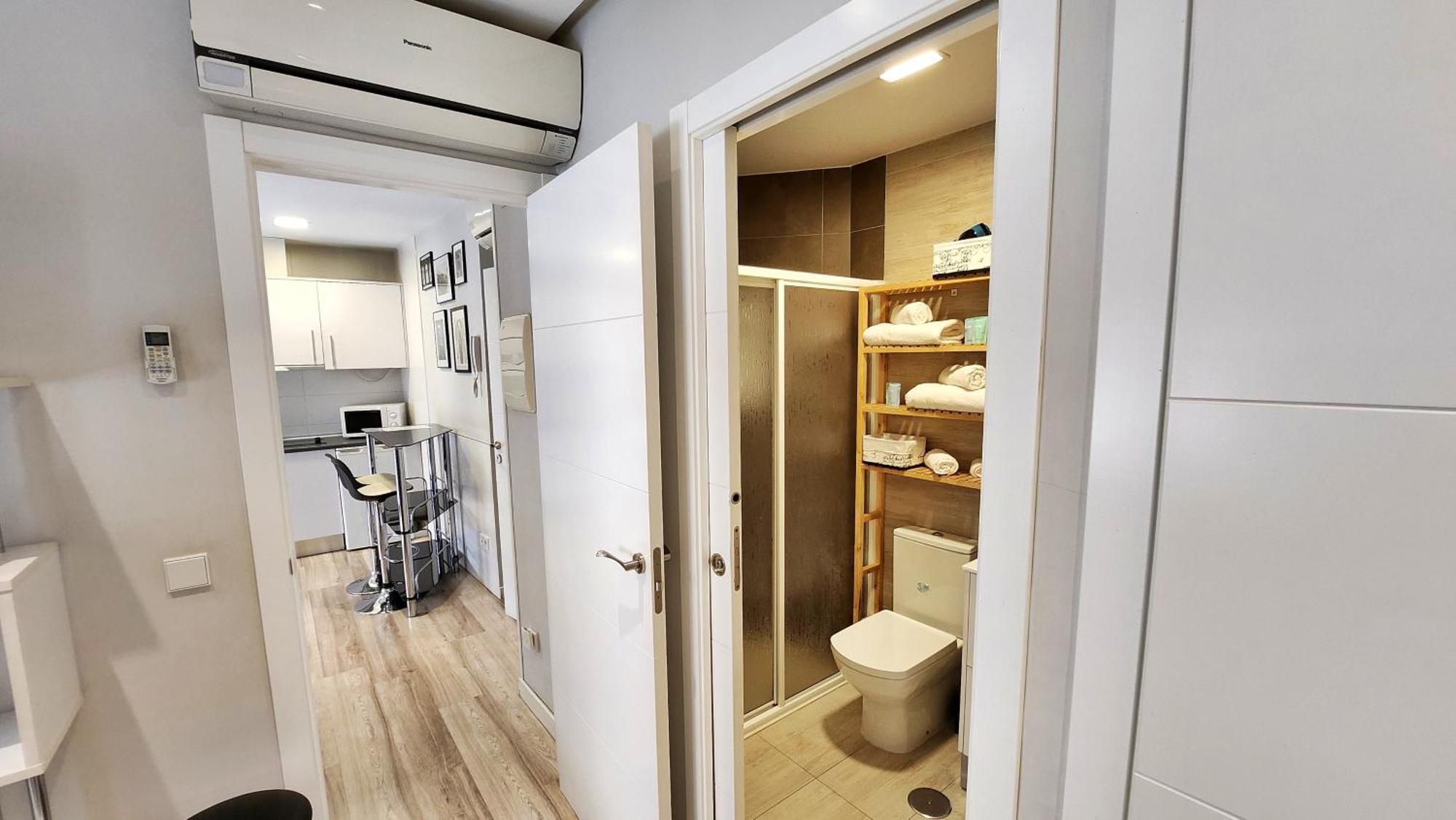 Cervantes Apartamentos Toledo Esterno foto