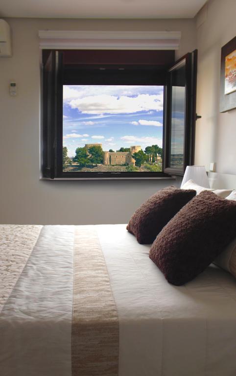 Cervantes Apartamentos Toledo Esterno foto
